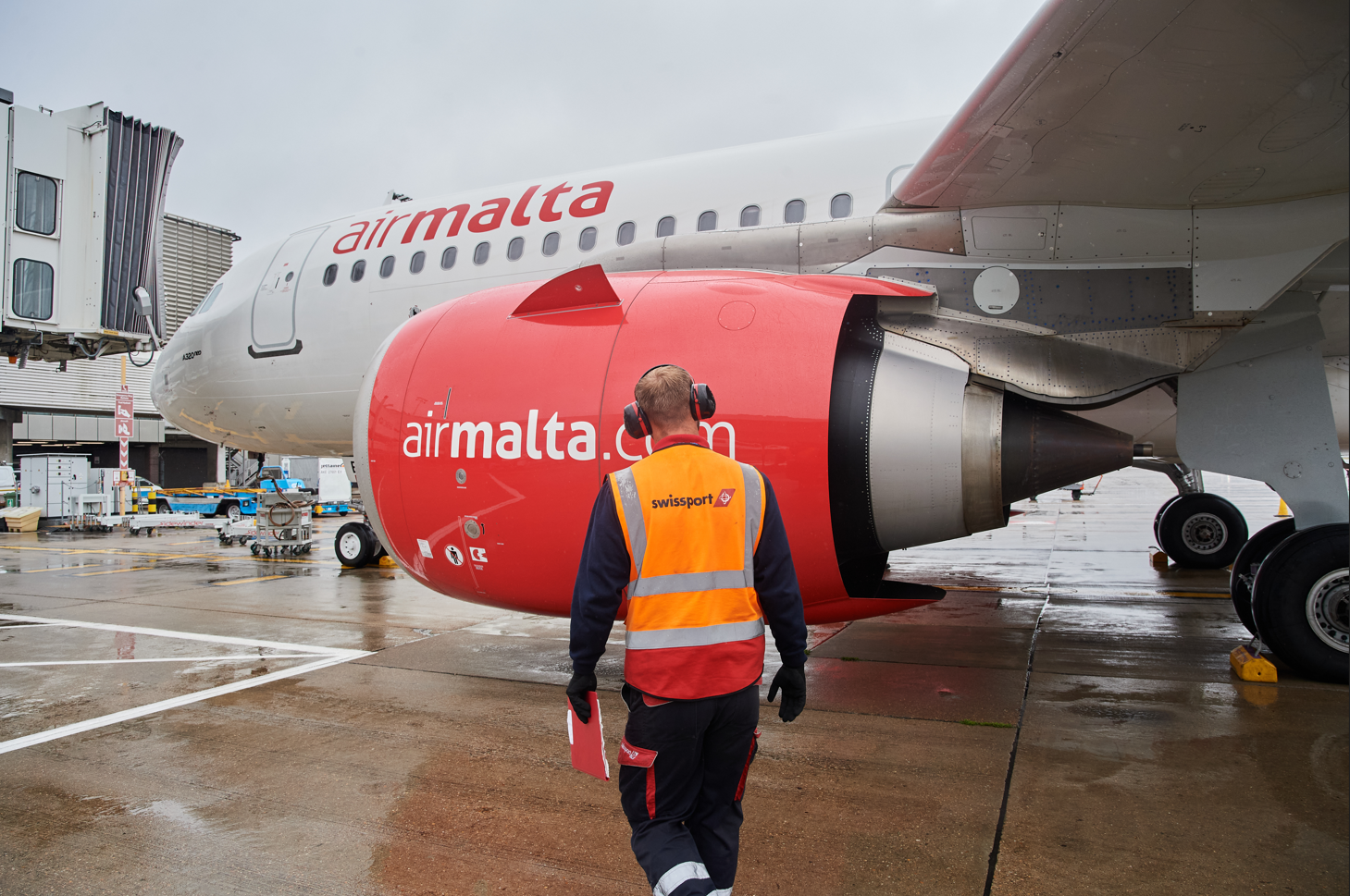 Air malta lost baggage store