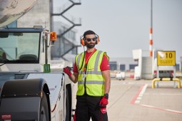 Swissport wins major contract with Sky Airline and becomes market leader in Chile